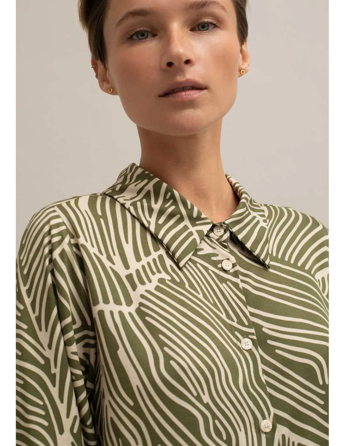 camisa_judeu_2-1.webp Fashion CAMISA JUDEU Camisas Y Blusas