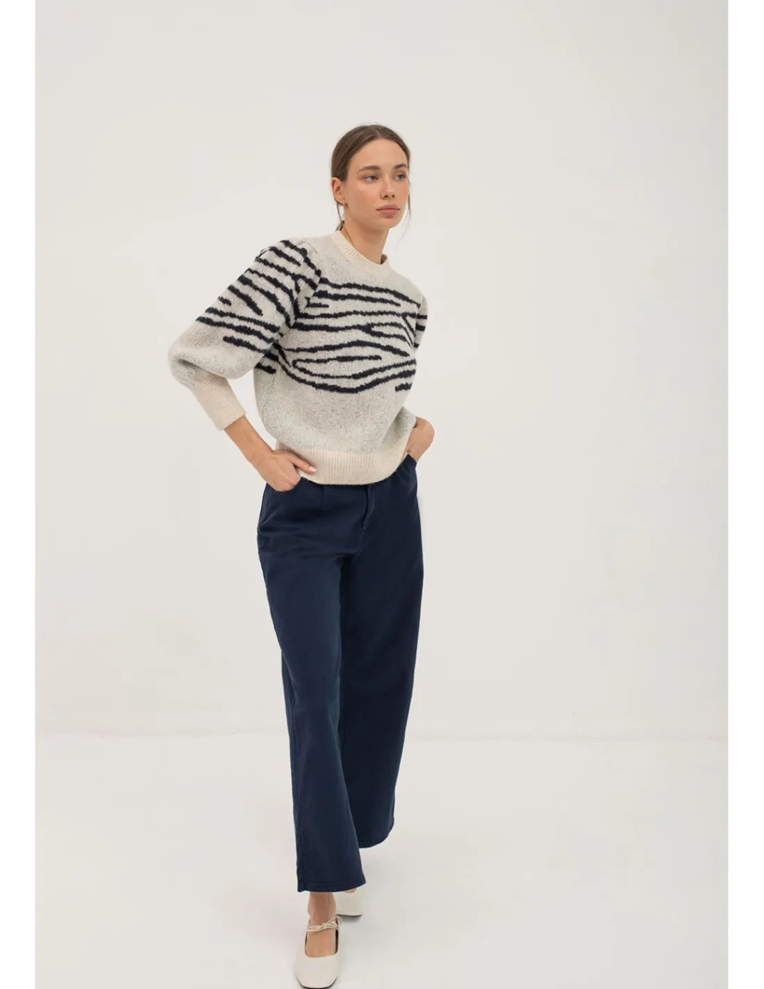 pantaln_ebro_0-2.webp Flash Sale PANTALÓN EBRO Pantalones