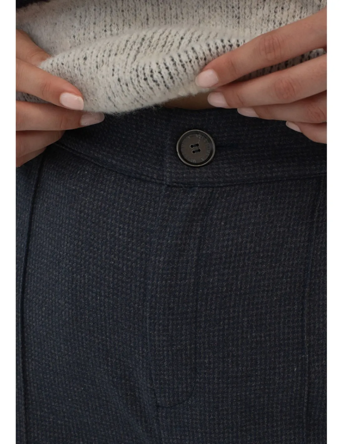 pantaln_oroso_1-1.webp Online PANTALÓN OROSO Pantalones
