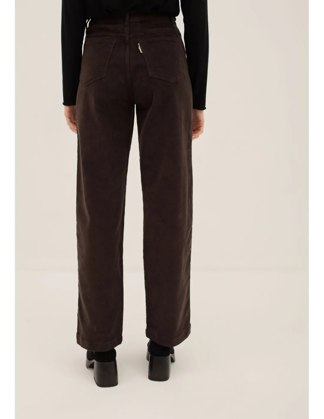 pantaln_ruecas_1-1.webp Best PANTALÓN RUECAS Pantalones