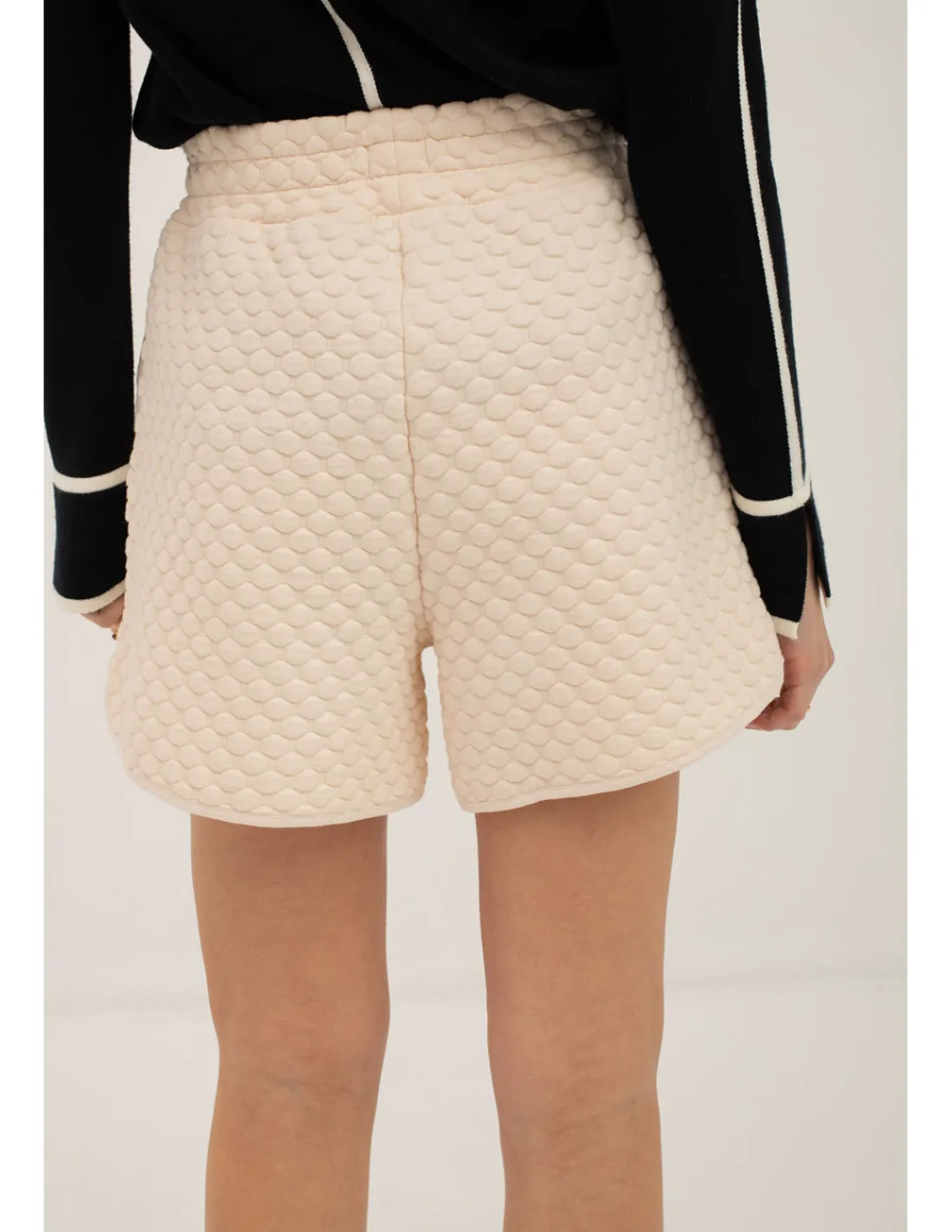 short_odra_1.webp Fashion SHORT ODRA Pantalones