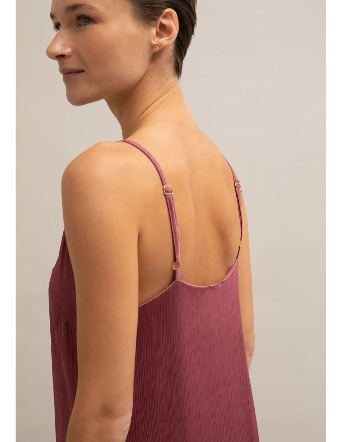 vestido_tajo_2-1.webp Shop VESTIDO TAJO Vestidos